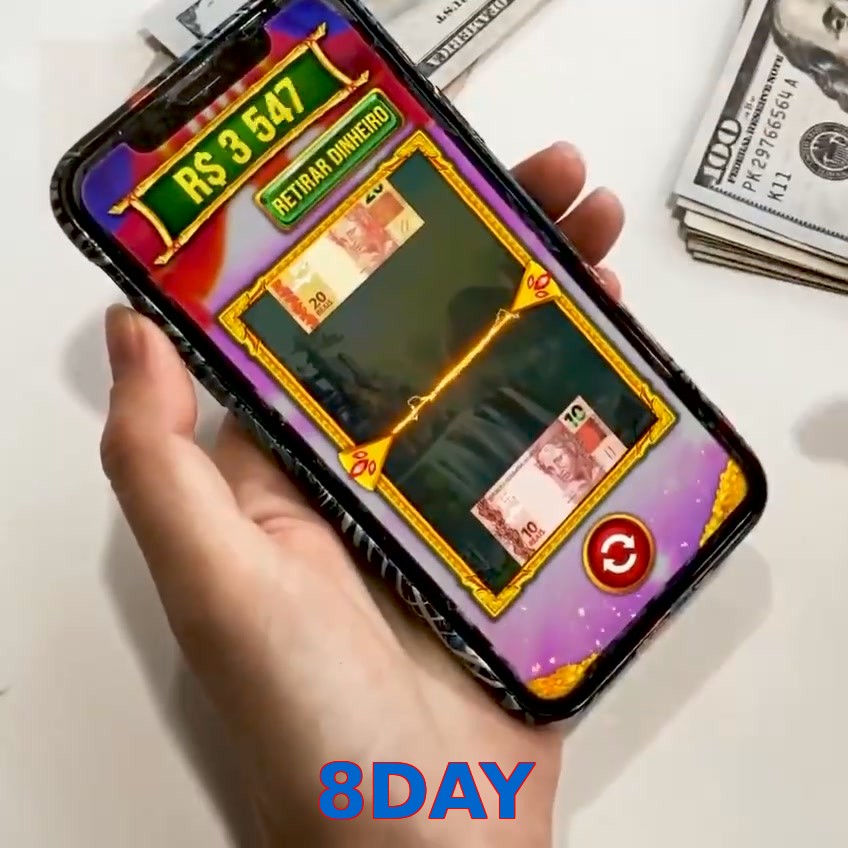 8DAY